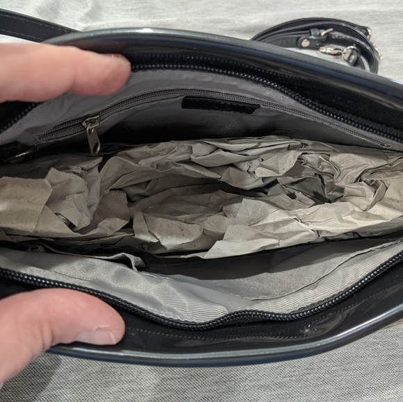 NWT Beijo "Lady Like” handbag in Charcoal - Picture 5 of 5